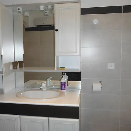 Apartment Le Romarin *